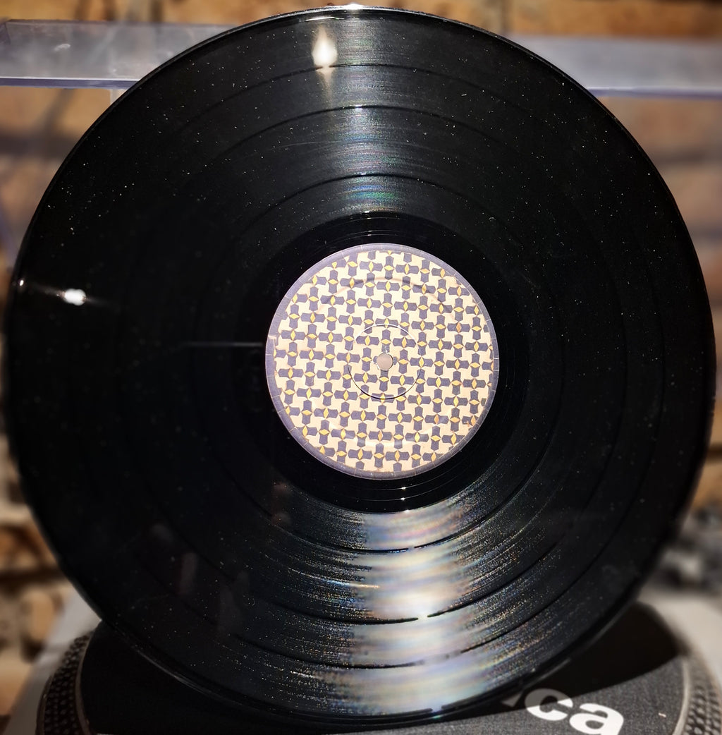 Watchout! - Revive the vibe LP VG+ 2017 Chileno