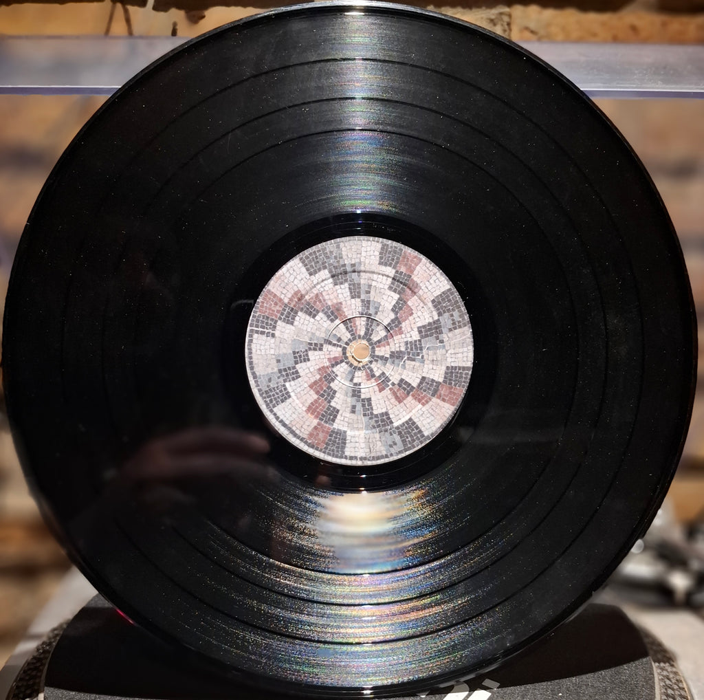 Watchout! - Revive the vibe LP VG+ 2017 Chileno