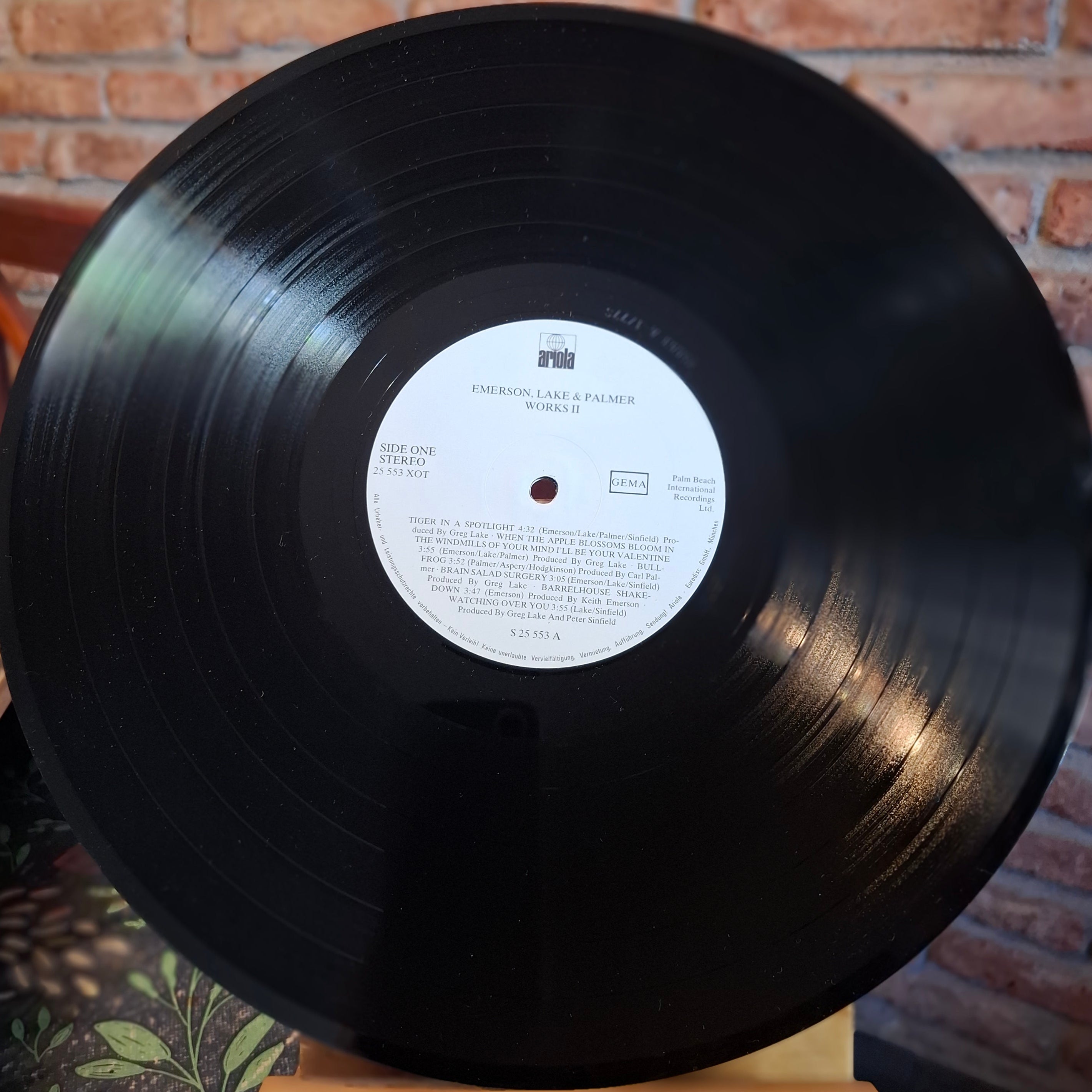 Emerson Lake & Palmer - Works II LP VG+ 1977 Alemán